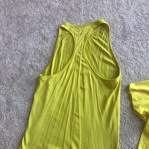 Lululemon tank